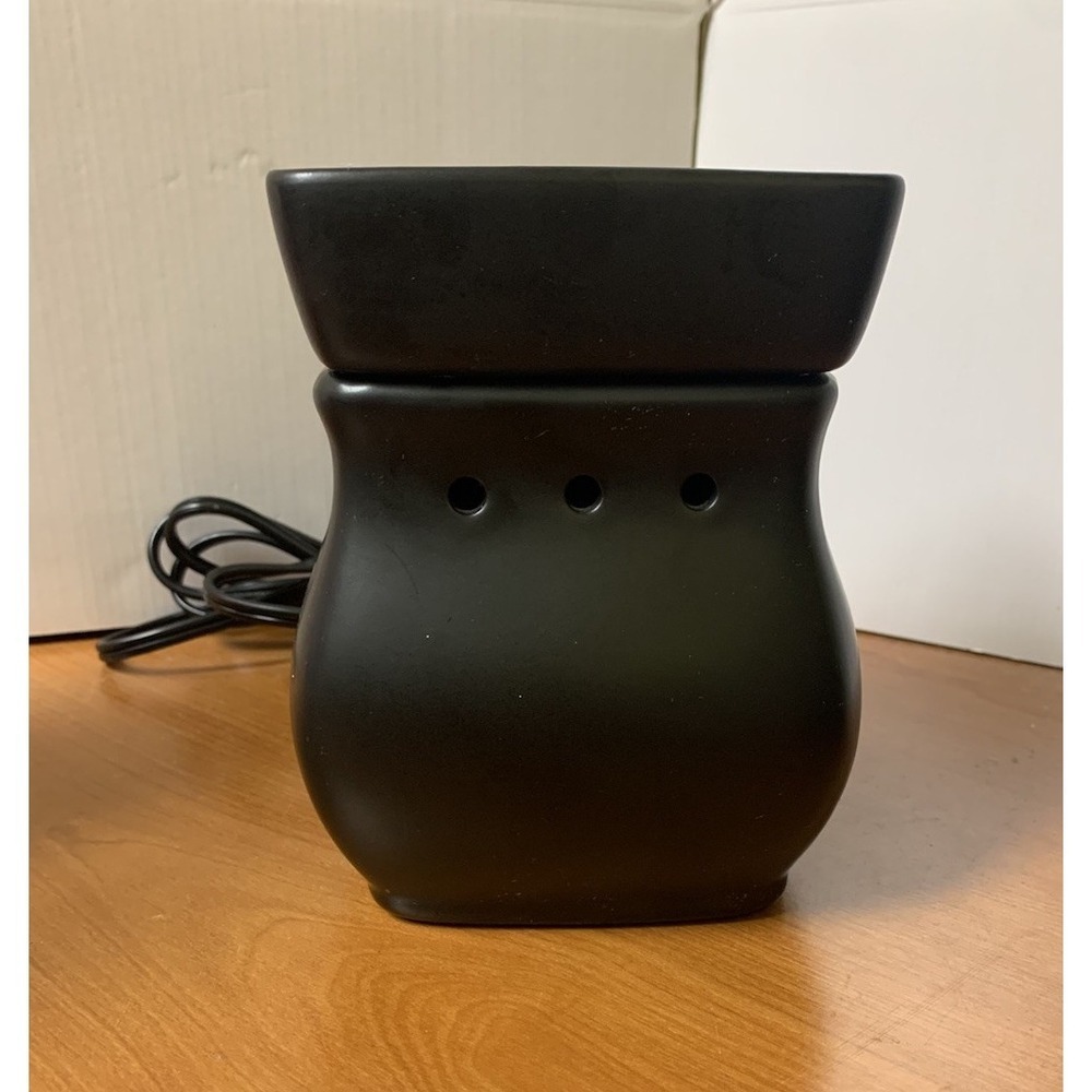 Scentsy Classic Satin Black Warmer Electric Ceramic Home Fragrance Diffuser
